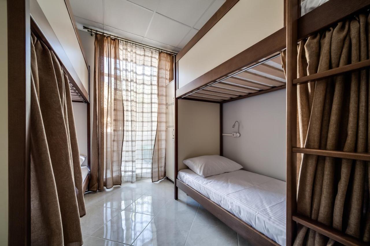 Ostriv Hostel Λβιβ Εξωτερικό φωτογραφία