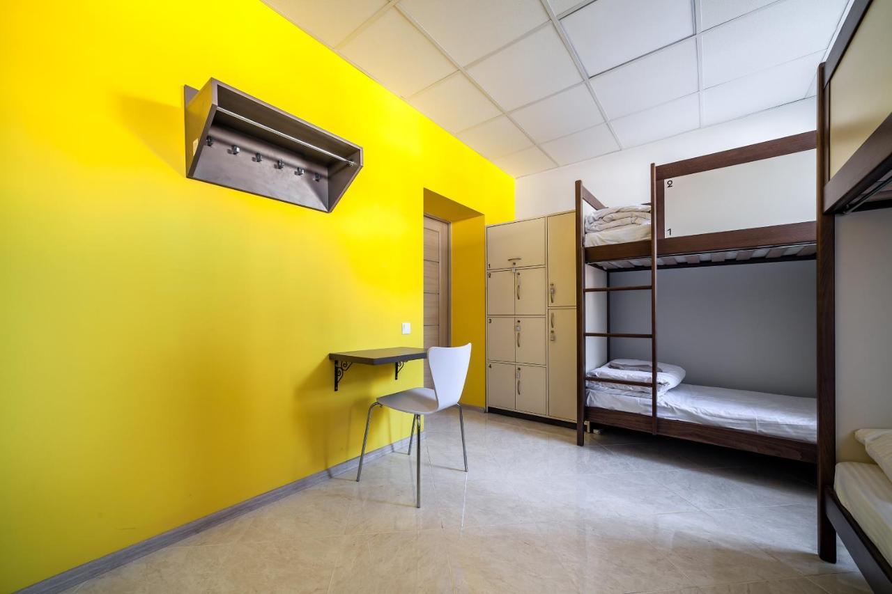 Ostriv Hostel Λβιβ Εξωτερικό φωτογραφία