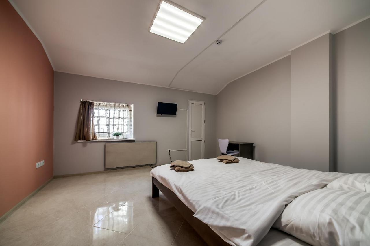 Ostriv Hostel Λβιβ Εξωτερικό φωτογραφία